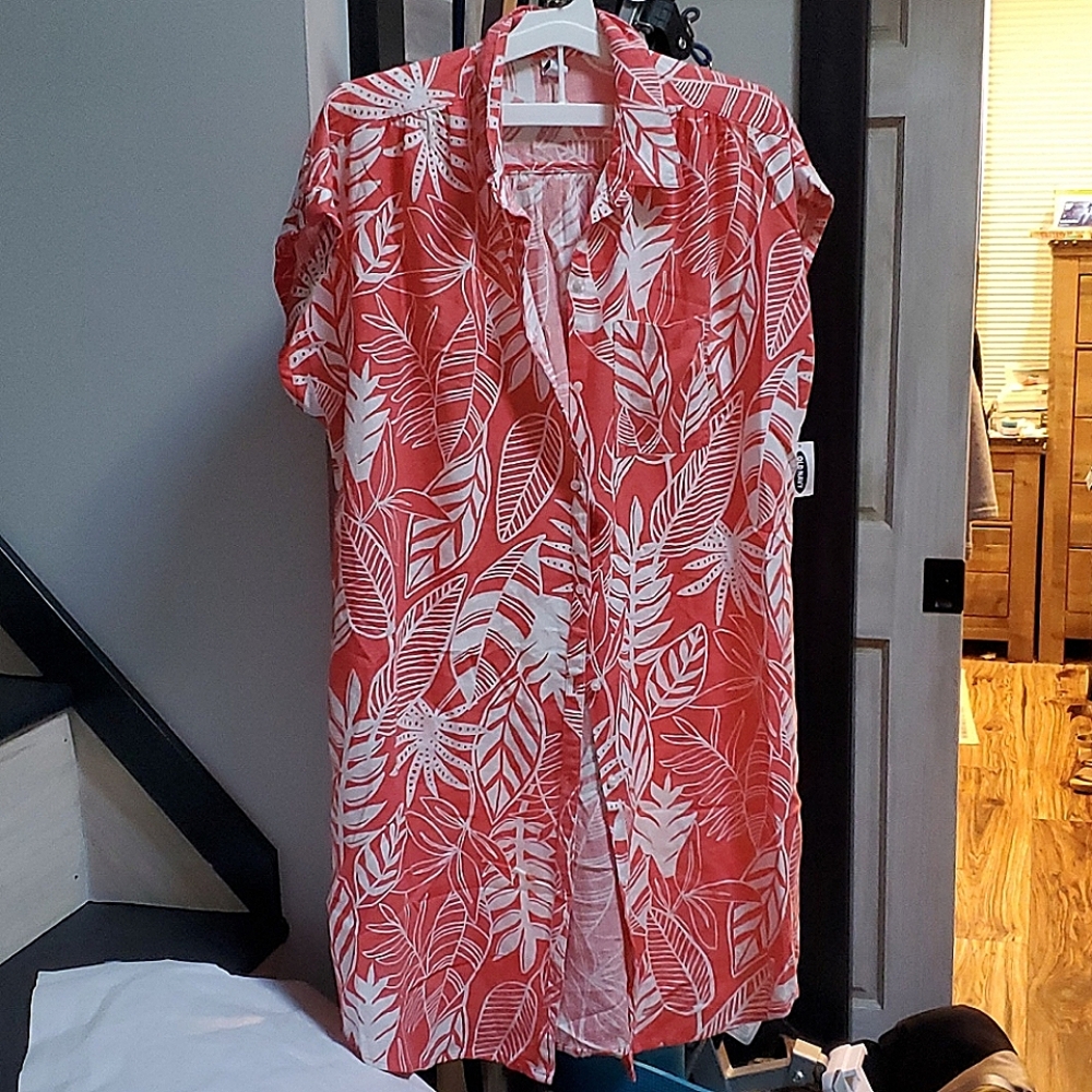 Hawaiian Dress....yes it is still summer!